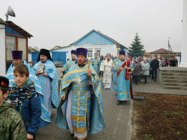 Престольный праздник Казанского храма поселка Томаровка