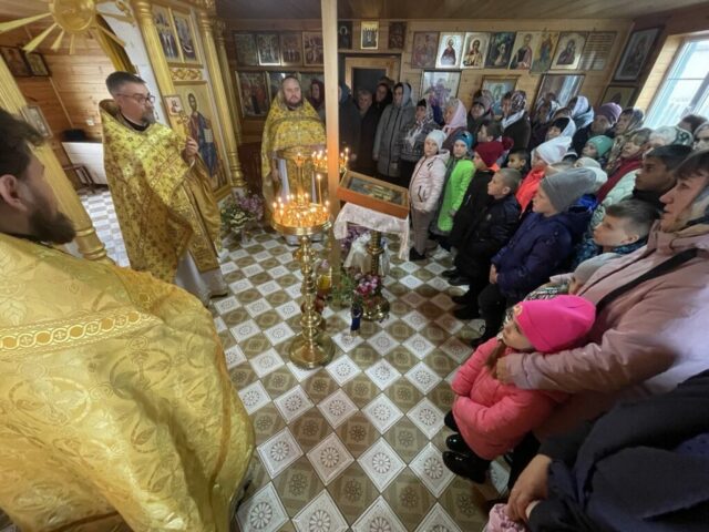 Престольное торжество храма святителя Димитрия Ростовского в селе Толстое