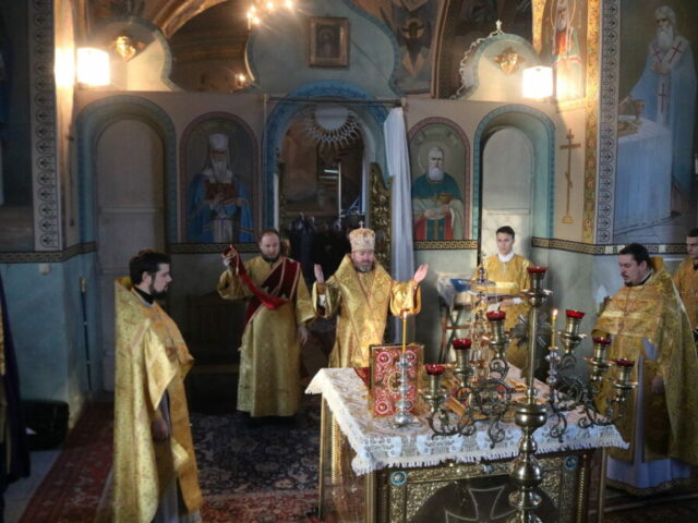Архиерейское богослужение в субботу перед Рождеством Христовым