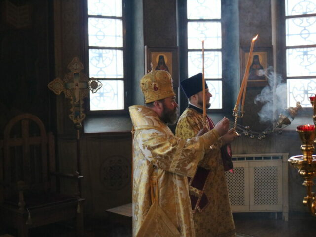 Архиерейское богослужение в Неделю сыропустную