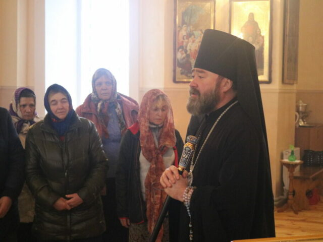 В канун праздника Благовещения Пресвятой Богородицы епископ Софроний совершил всенощное бдение