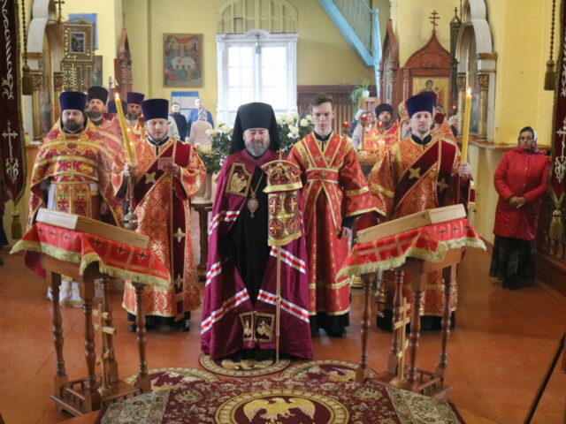 Во вторник Светлой седмицы епископ Софроний посетил город Грайворон