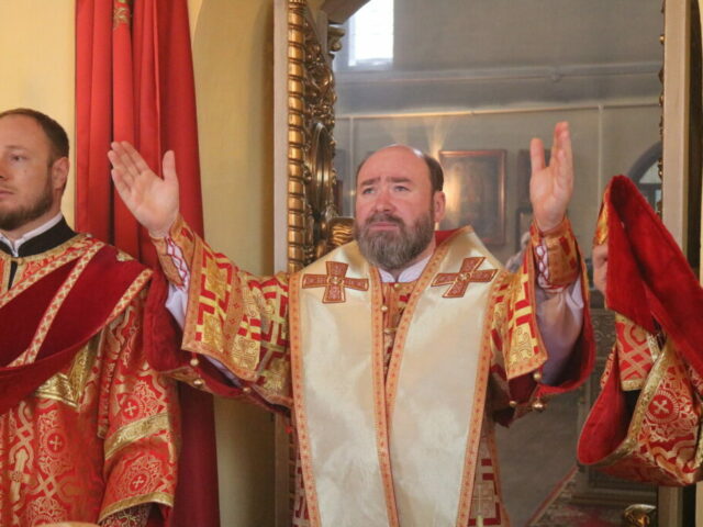 В пятницу Светлой седмицы епископ Софроний совершил Литургию в поселке Ивня