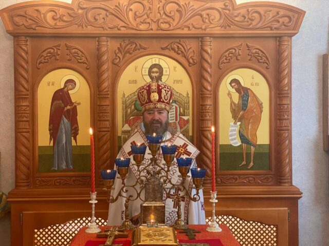 Архиерейское богослужение в Неделю 4-ю по Пасхе