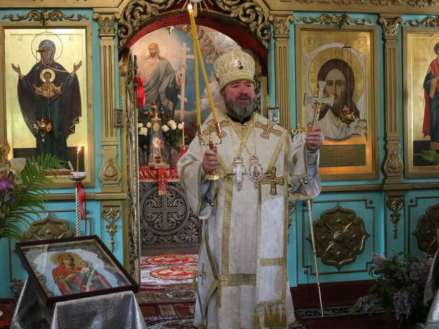 Архиерейское богослужение в храме Спаса Нерукотворного с.Головчино Грайворонского округа