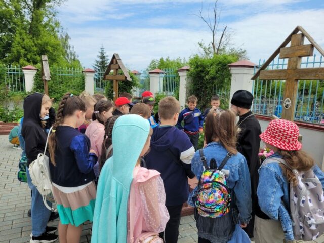 Дети из Ивнянской школы посетили дом-музей схиархимандрита Григория (Давыдова)