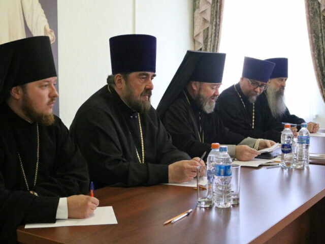 Состоялось очередное заседание Епархиального Совета