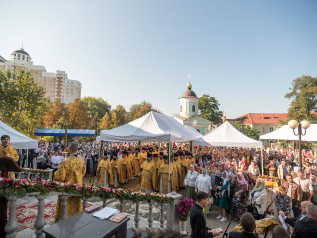 Епископ Софроний принял участие в торжествах, посвященных 112-ой годовщине прославления святителя Иоасафа Белгородского