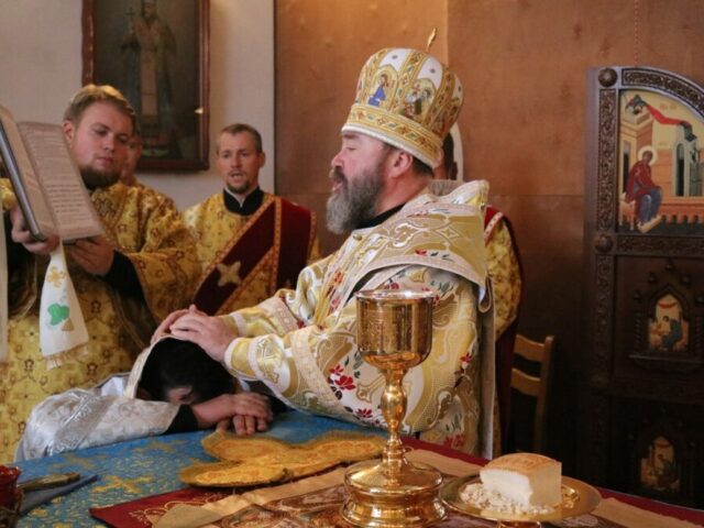В Неделю 20-ю по Пятидесятнице епископ Софроний совершил диаконскую хиротонию