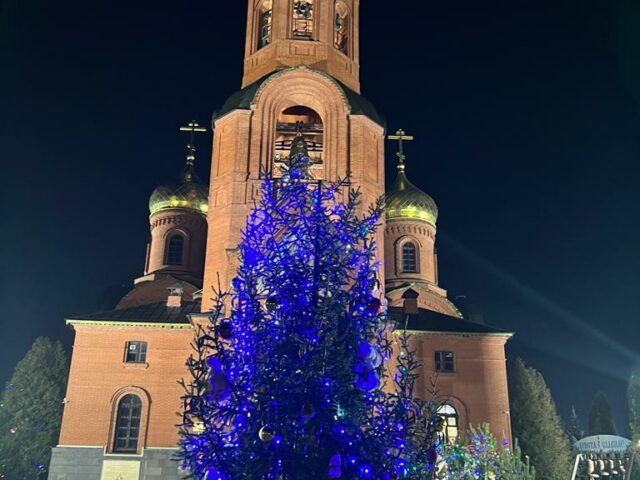 Божественная литургия в новогоднюю ночь