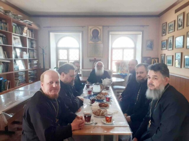 Состоялось собрание священников Ракитянского благочиния