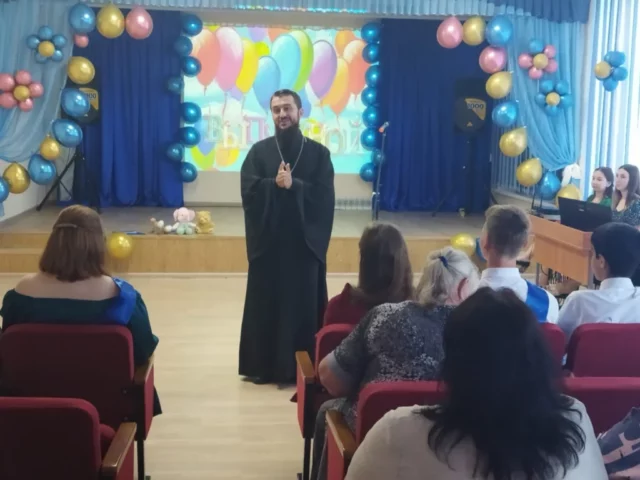 В школах Ивнянского района прошли выпускные вечера