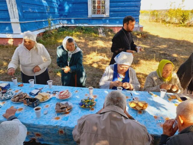 Беседа о духовности и нравственности прошла в Казанском храме с.Казачья Лисица