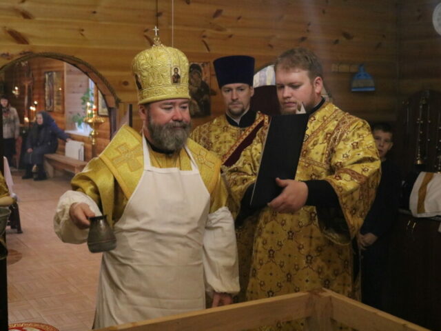 Епископ Софроний совершил чин освящения храма святителя Луки Крымского в селе Чуево