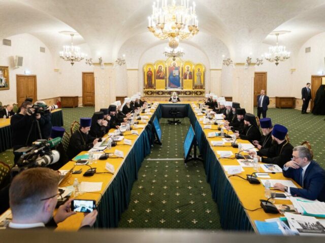 Епископ Софроний принял участие в совместном заседании Священного Синода и Высшего Церковного Совета Русской Православной Церкви