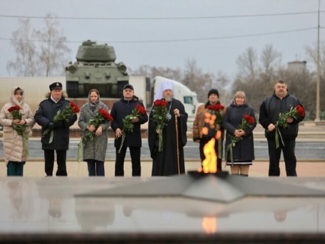 В День Неизвестного Солдата в Яковлевском районе перезахоронили останки павших героев