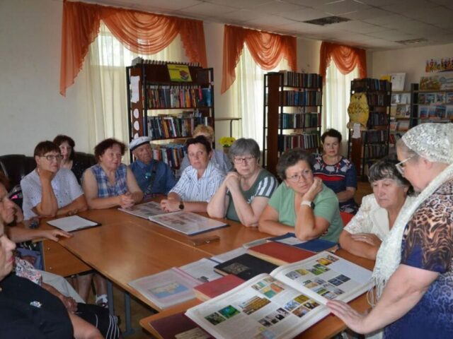 Беседа об истории сельского храма прошла в с. Антоновка