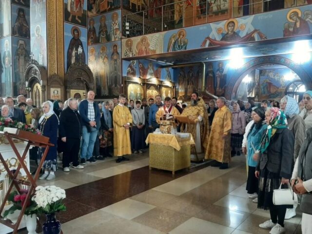 Молебны в день покровителей семьи в 1-м Яковлевском благочинии