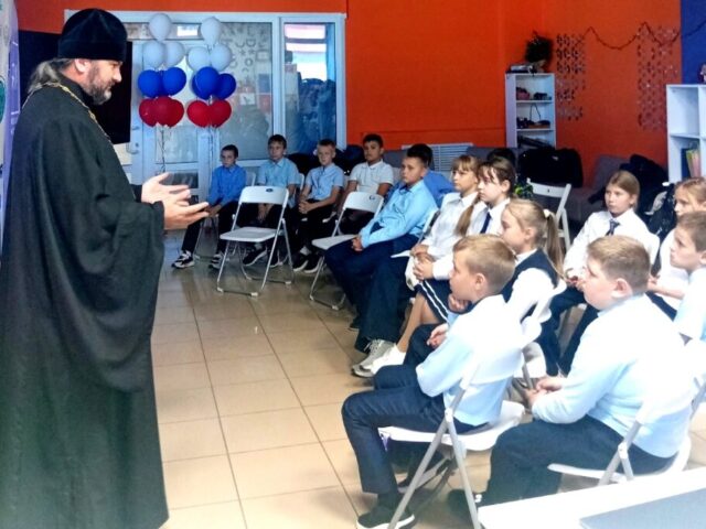 В Школе Веры в г. Строителе начался новый учебный год